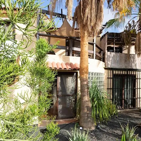 Home2Book Amazing La Mareta